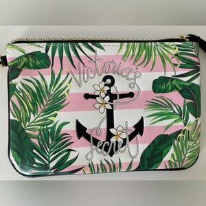 Victoria’s Secret wristlet purse